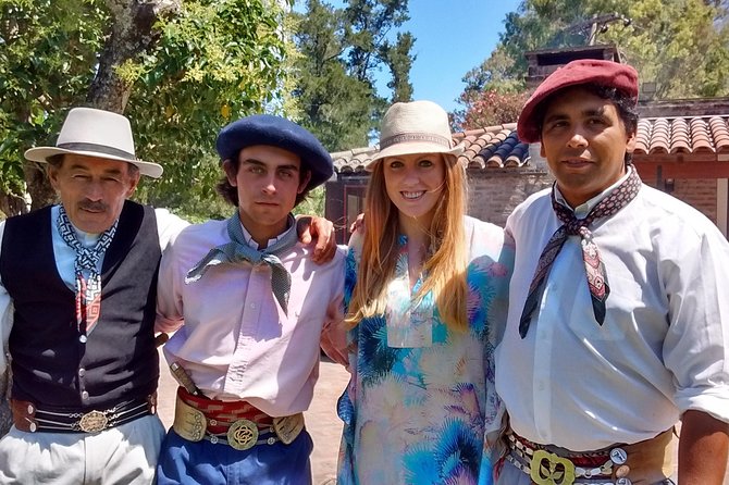 Private Gaucho Day with Estancia - Horseback riding or a traditional carriage