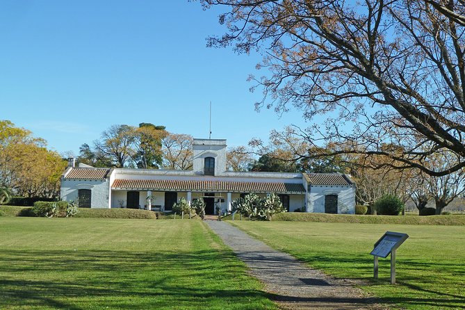 Private GAUCHO TOUR - FULL DAY TRIP Guided in EN, SPA or FR - Argentina - Lunch and the Argentine country table