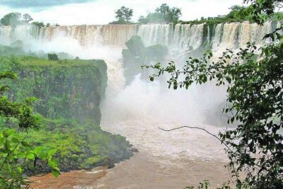 Private Iguazu Day Tour with THE GREAT ADVENTURE on boats