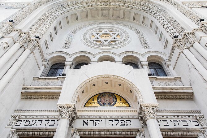 Private Jewish City Tour In Buenos Aires - Buenos Aires Metropolitan Cathedral and the closing reflection