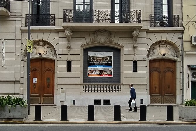 Private Jewish Heritage Tour in Buenos Aires - The guides are a major part of the value