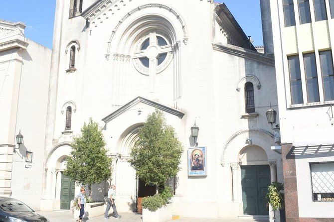 Private Pope Francis Tour in Buenos Aires - The baptismal church, María Auxiliadora y San Carlos
