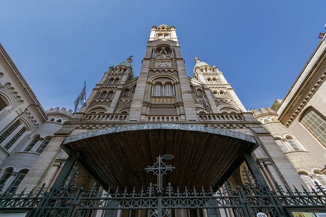 Private Recoleta + Retiro Tour - Includes visit to unique Recoleta Cemetery - Who should book this Recoleta and Retiro experience?