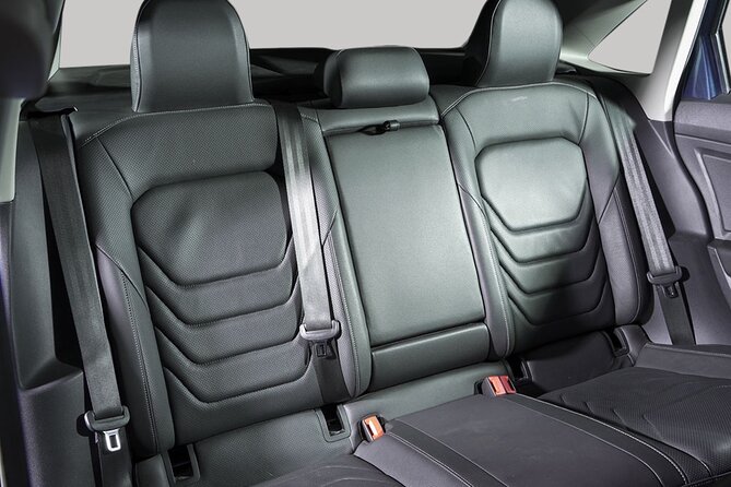 Private Sedan from Ezeiza Airport EZE to Buenos Aires Airport AEP - The 55-Minute Drive Across Buenos Aires