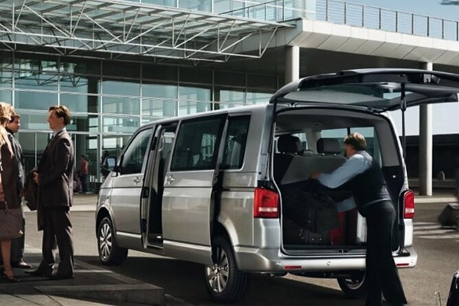Private SUV Transfer from Ezeiza Airport - What the van is like for four people