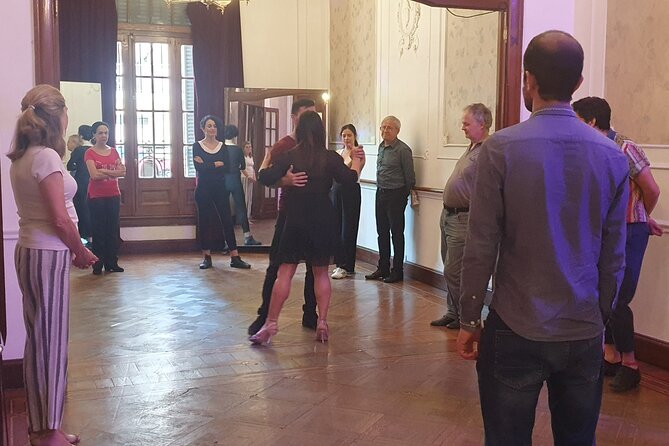 Private Tango Lessons - The Teachers and the Tone of the Lesson