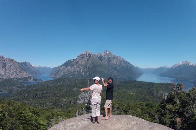 Private Tour: Bariloche History and Nature - Puerto Pañuelo and Alejandro Bustillo’s wooden architecture