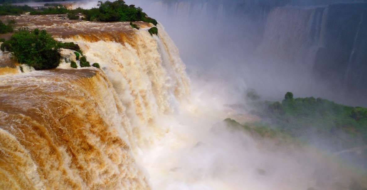 Private Tour "Dawn at the Iguassu Falls". - What the private guide adds