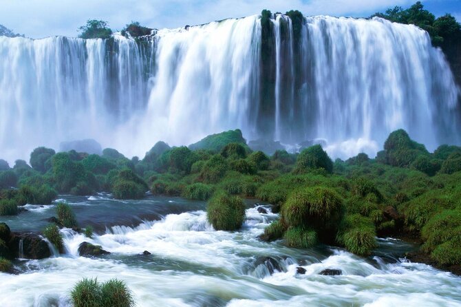 Private Tour Iguazu Brazilian Side & Helicopter Flight Gran Melia - Walking the Brazilian side of Iguazu Falls