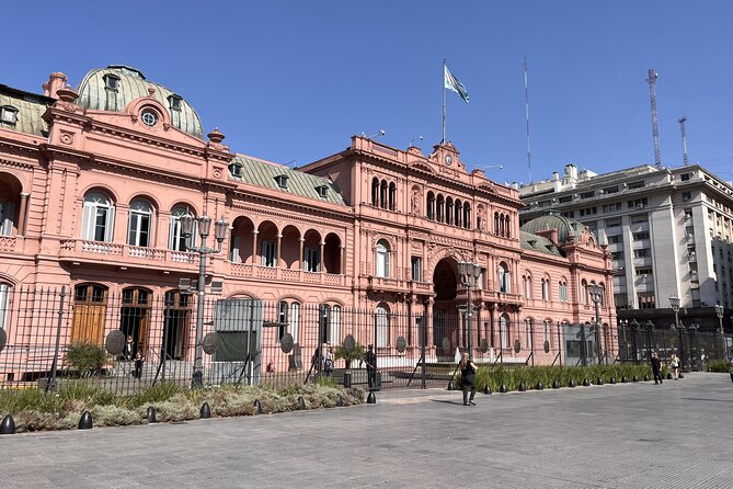 Private Tour of the Amazing Historic Center of Buenos Aires - Timing, walking, and practical comfort