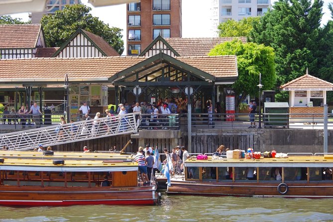 Private Tour: Tiger and Fruit Port from Buenos Aires. - The Tigre Art Museum and the former Tigre Club