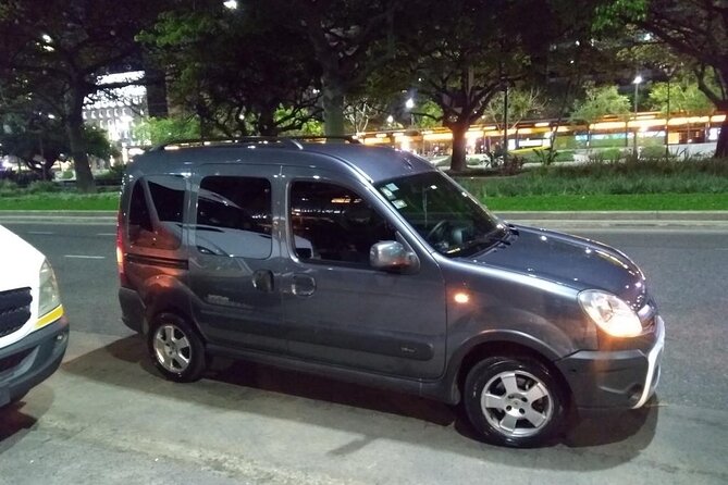 Private transfer to or from Jorge Newbery Airport "AEP" - The 30-minute ride into Buenos Aires