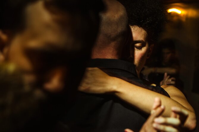 Private Underground Tango Immersion - Tango codes that make the dance floor readable