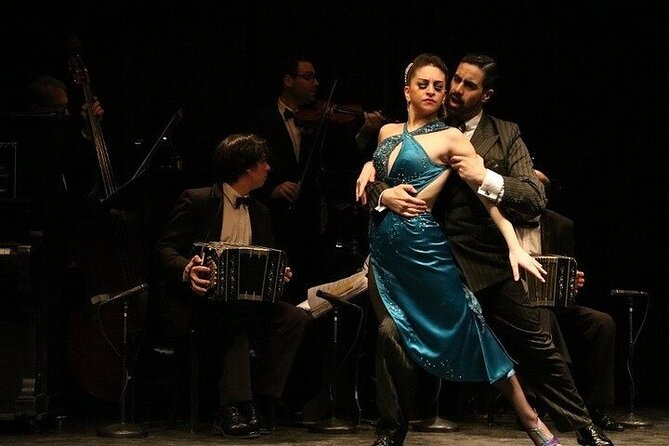 Promo Buenos Aires: Tigre Delta Trip + Dinner & Tango Show - Group size, guides, and transfer realities