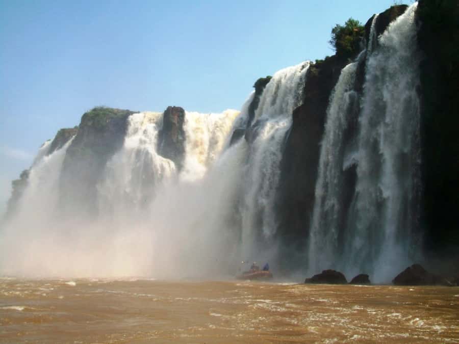 Puerto Iguazú: Iguazú Falls Adventure with 4WD & Boat Ride - Why this Iguazú day has real appeal