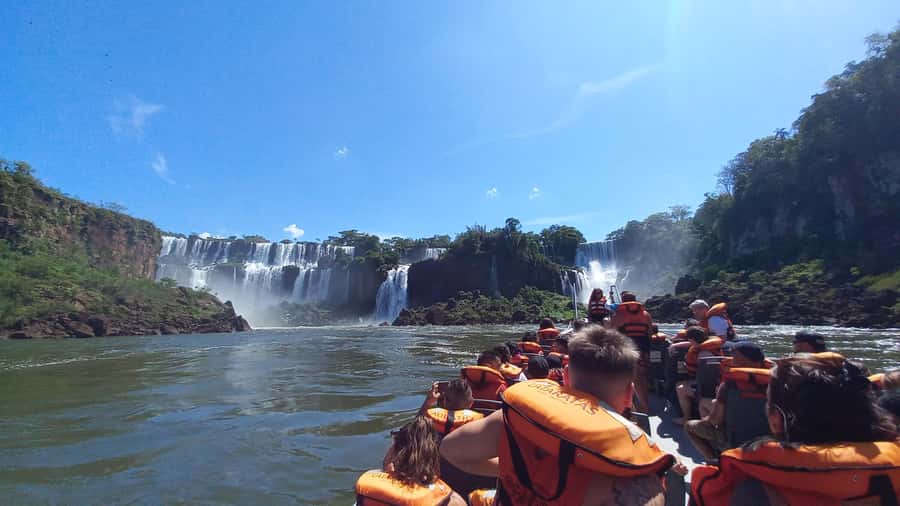 Puerto Iguazú: Iguazú Falls Adventure with 4WD & Boat Ride - Superior Circuit: the calm view before the action