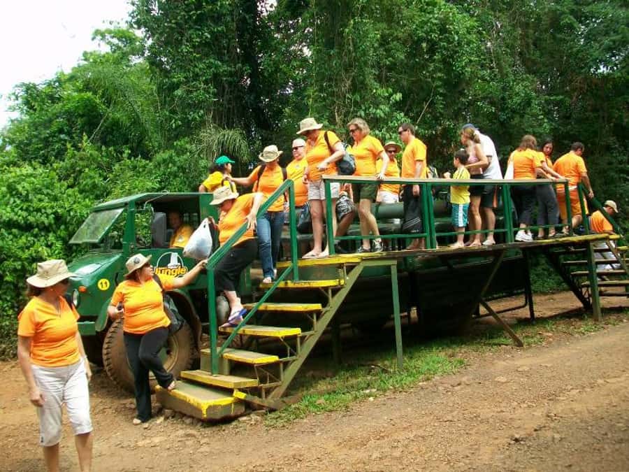 Puerto Iguazú: Iguazú Falls Adventure with 4WD & Boat Ride - The Yacaratiá trail and the promised 4WD ride