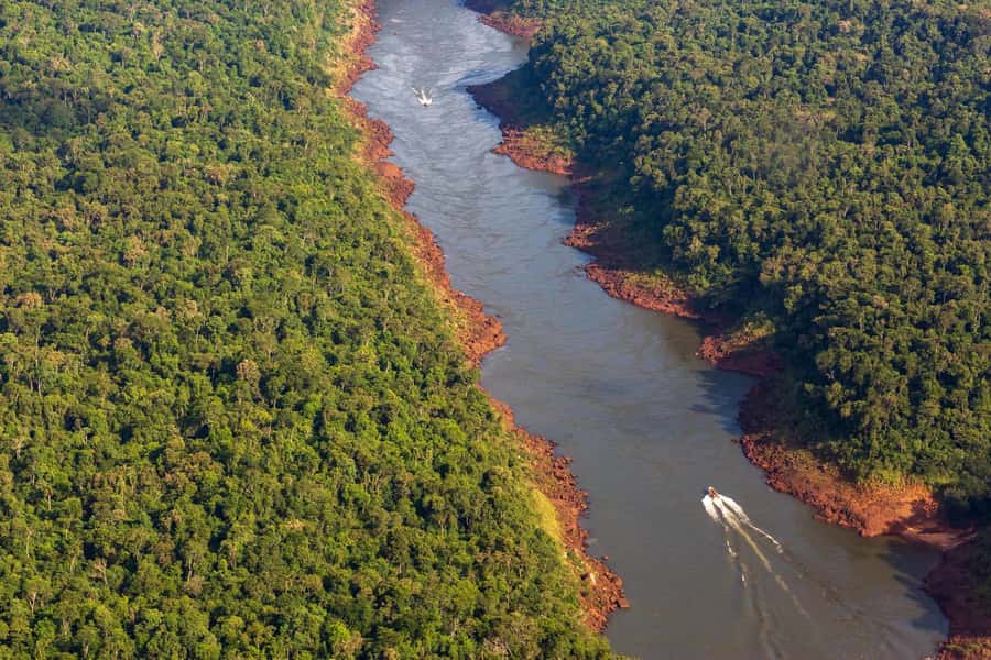 Puerto Iguazu: Iguazu Falls Boat Tour and Gran Aventura - Practical advice before you go
