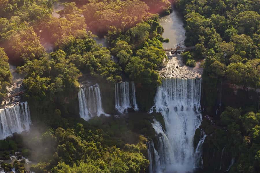 Puerto Iguazu: Iguazu Falls Boat Tour and Gran Aventura - Why the Argentine side deserves a full day