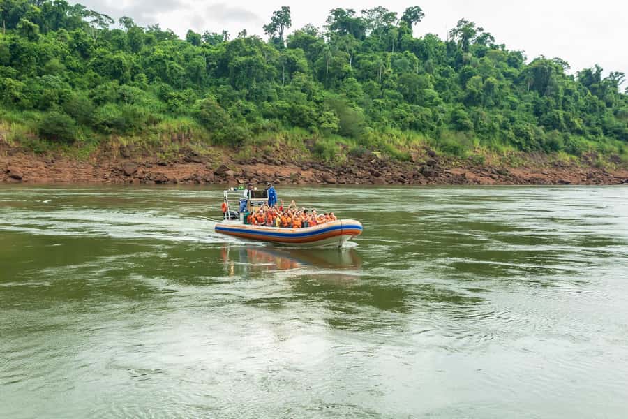 Puerto Iguazu: Iguazu Falls Boat Tour and Gran Aventura - A jungle ride to Porto Macuco