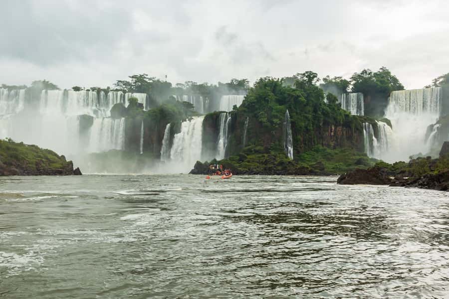 Puerto Iguazu: Iguazu Falls Boat Tour and Gran Aventura - Gran Aventura is a real soaking, not a scenic cruise