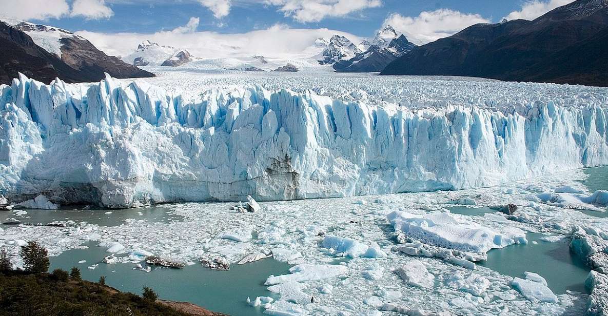Puerto Natales: Day Trip to Perito Moreno Glacier Argentina - The long ride back to Puerto Natales
