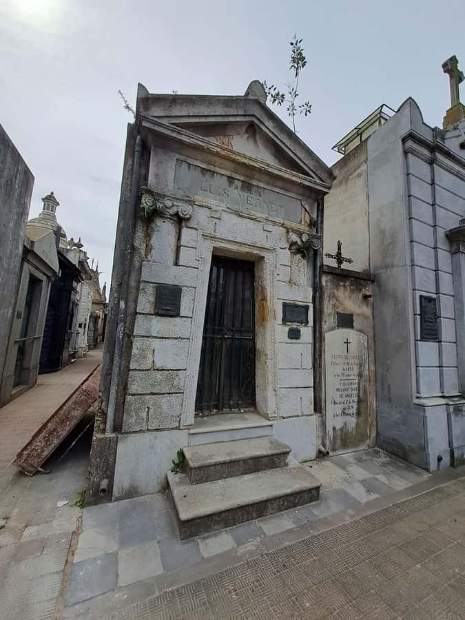 Recoleta & Cemetery for curious people - What the $34 price includes, and what it does not