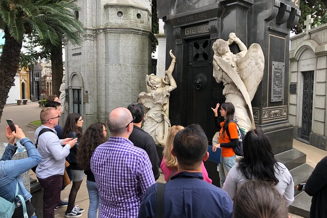 Recoleta Cemetery Walking Tour - Is two hours the right length?