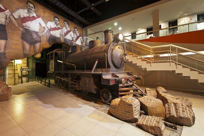 River Museum and Stadium, Full Visit, Official Tour. - Timing, meeting details, and group size