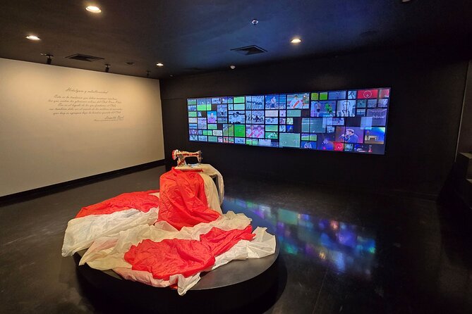 River Museum and Stadium, Full Visit, Official Tour. - The museum’s time tunnel and River Plate’s past
