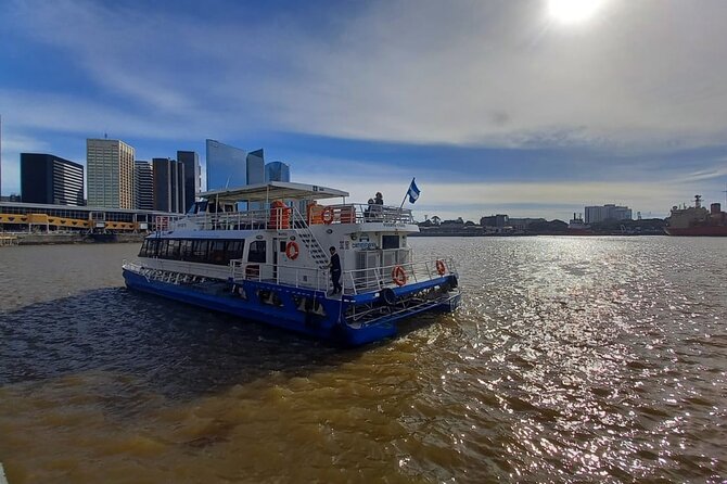 Sailing on the Rio de la Plata Postcards from Buenos Aires - Comfort, group size, and practical details