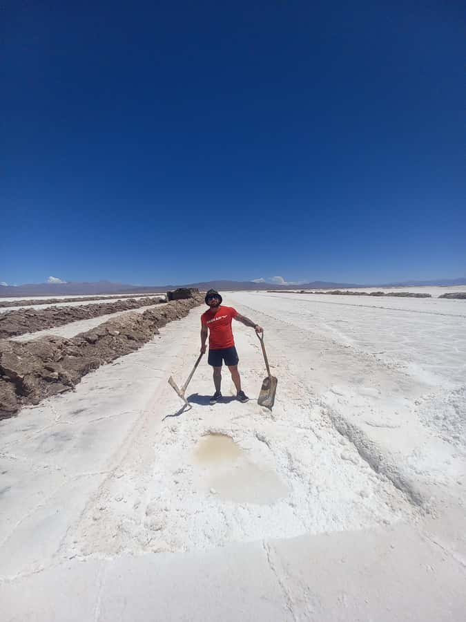 Salinas grandes by bike with lunch - Riding back before the return drive
