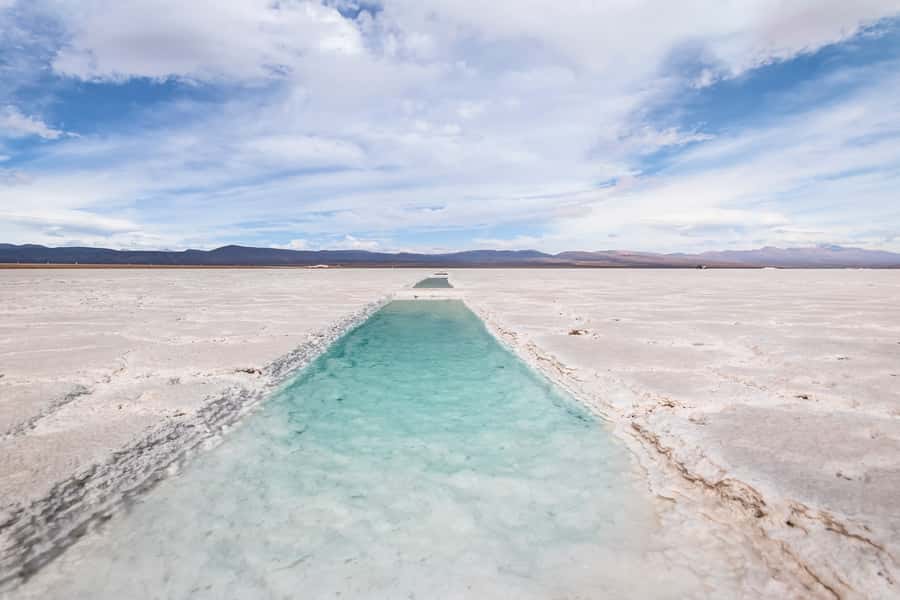 Salta or Jujuy: Iruya and Salinas Grandes 2-Day Tour - Climbing the Cuestas toward Salinas Grandes