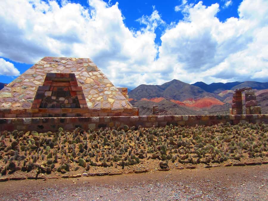 Salta: Quebrada de Humahuaca and Purmamarca Day Trip - Crossing the Tropic of Capricorn