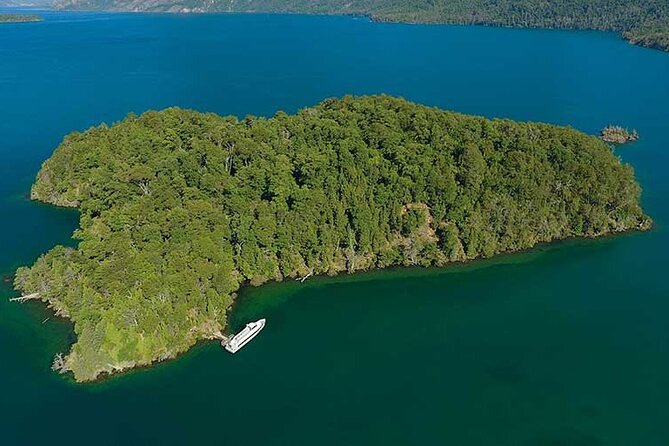 San Martin de los Andes Lakes and Waterfalls Boat Trip - Santa Teresita Island on the Return