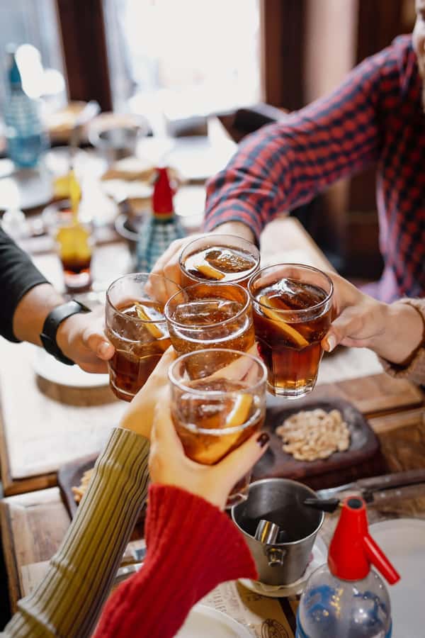 San Telmo: Historical Guided Tour with Street Food & Drinks - What the guide adds to the plate