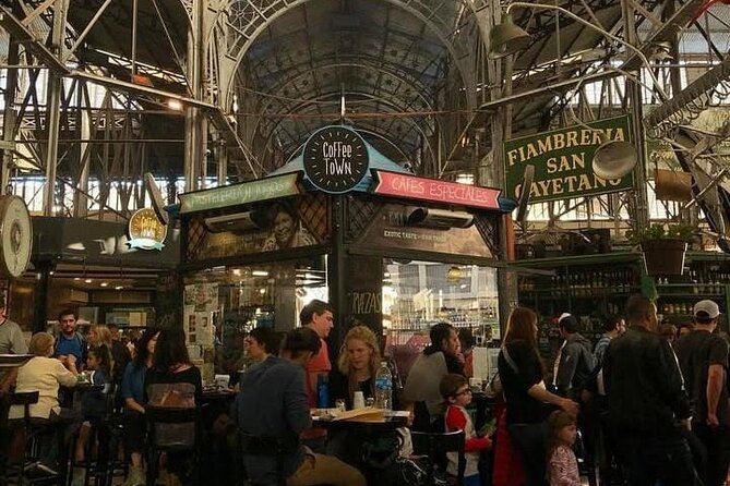 San Telmo Walking Tour and Wine Mini-Tasting for small groups - Zanjón de Granados and old San Telmo