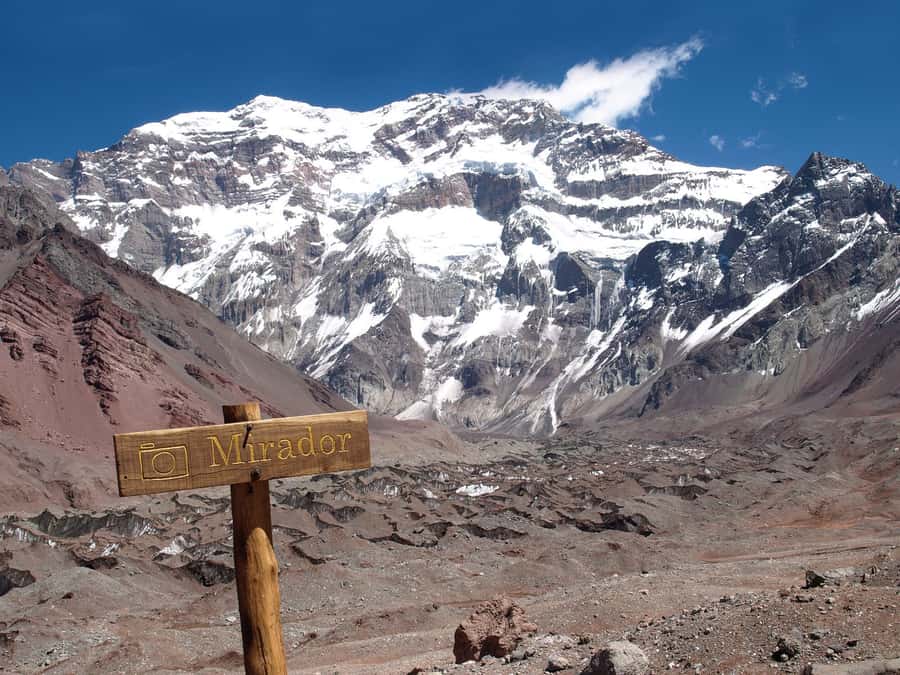 Santiago: Portillo, Inca Lagoon with Optional Aconcagua Park - Guides, drivers, and communication