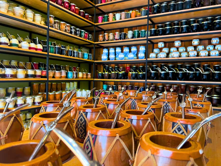 Secret Food Tour: Buenos Aires - Plaza Inmigrantes de Armenia and Palermo’s international flavor