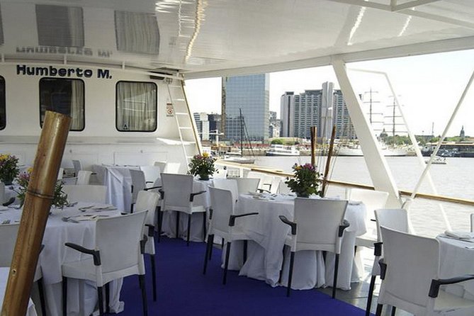 Small Group Buenos Aires City Tour and Sailing - A fast way to get your bearings in Buenos Aires