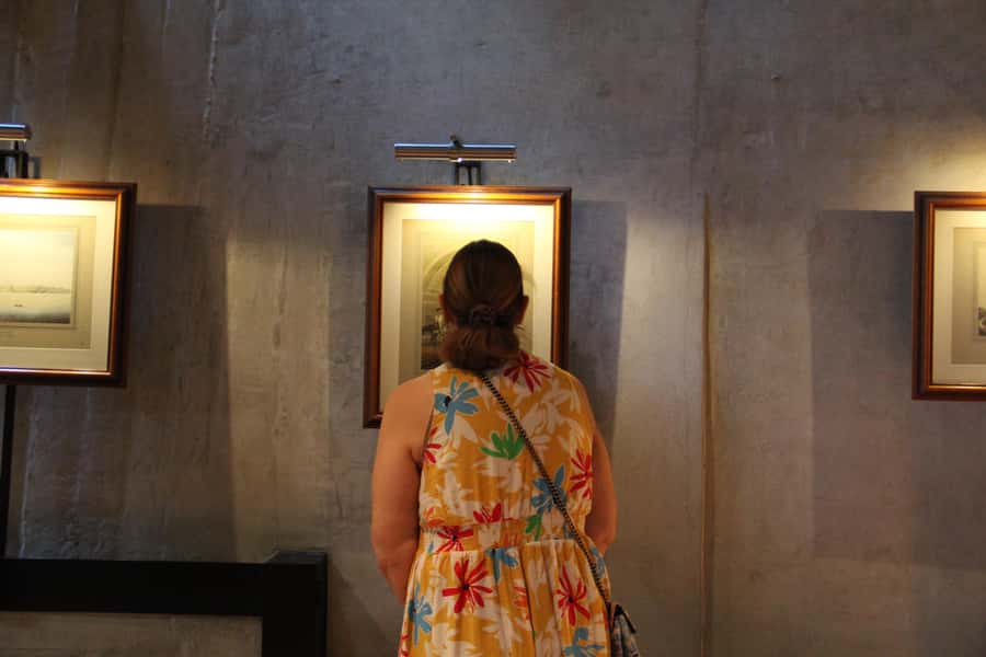 Small-Group Walking Tour San Telmo Neighborhood - Plaza Dorrego and the tango atmosphere