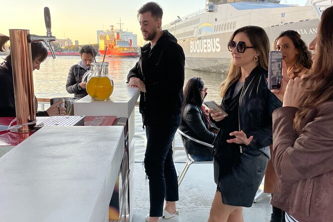 Sunset Río de la Plata & Open Bar - Is the $39.50 price good value?