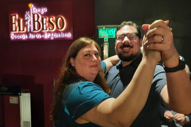 Tango in Buenos Aires: Experience of Milonga, Empanadas and Wine. - Club Gricel and the neighborhood milonga tradition
