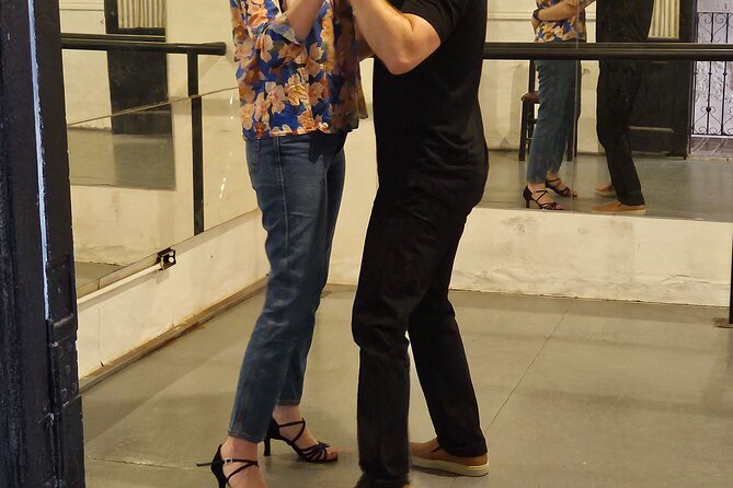 Tango Lesson - Feel like a tango dancer - What the lesson is likely to cover