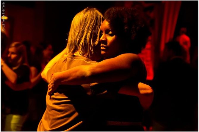 Tango like a Local in Buenos Aires - Entering a real milonga after class