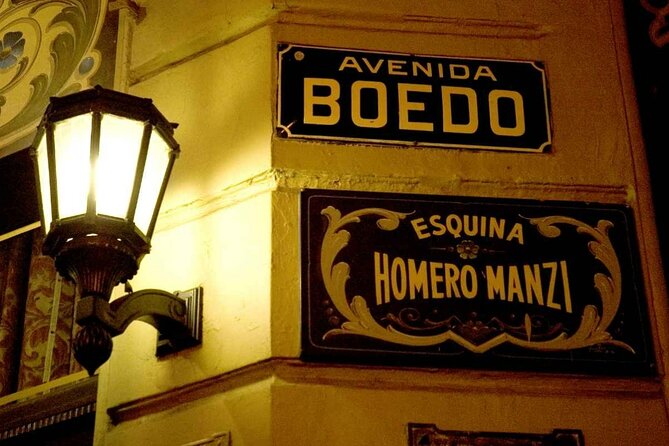 Tango Show and Optional Dinner at Esquina Homero Manzi - Watching the tango show