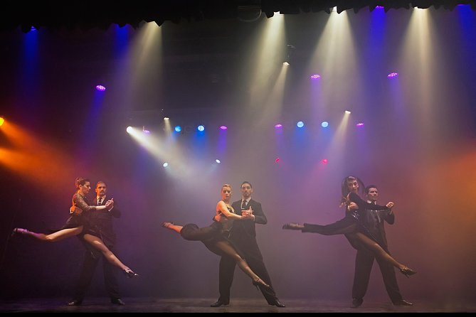 Tango Show at Cafe Los Angelitos Tango with optional Dinner - The Show: Traditional Rather Than Trendy