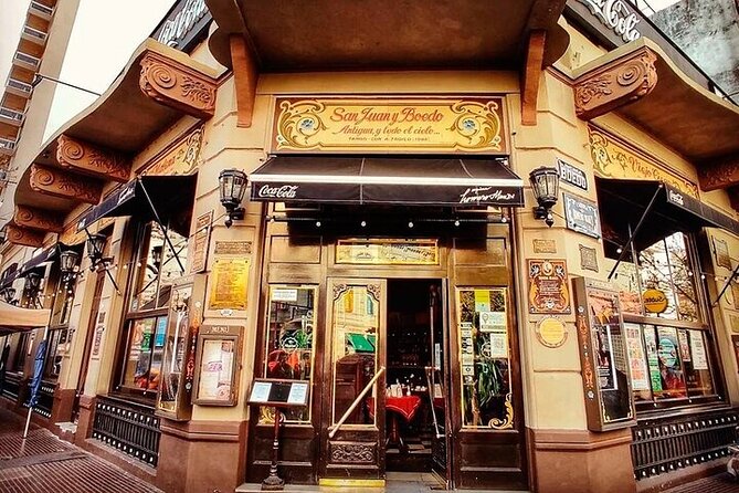 Tango Show at Esquina Homero Manzi - A live orchestra rather than recorded background music