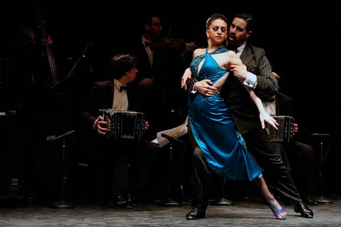 Tango show at La Ventana, with Optional Dinner - The dinner choice: convenience with a few tradeoffs