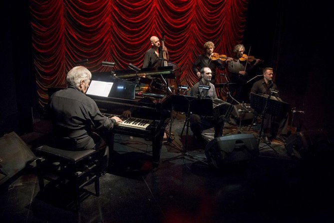 Tango Show at Piazzolla Tango with optional Dinner - What the dinner package includes